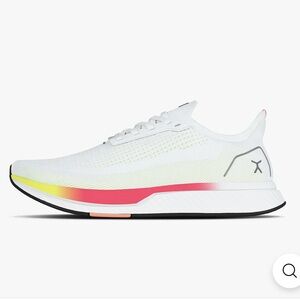 Flux Adapt Runner Shoes